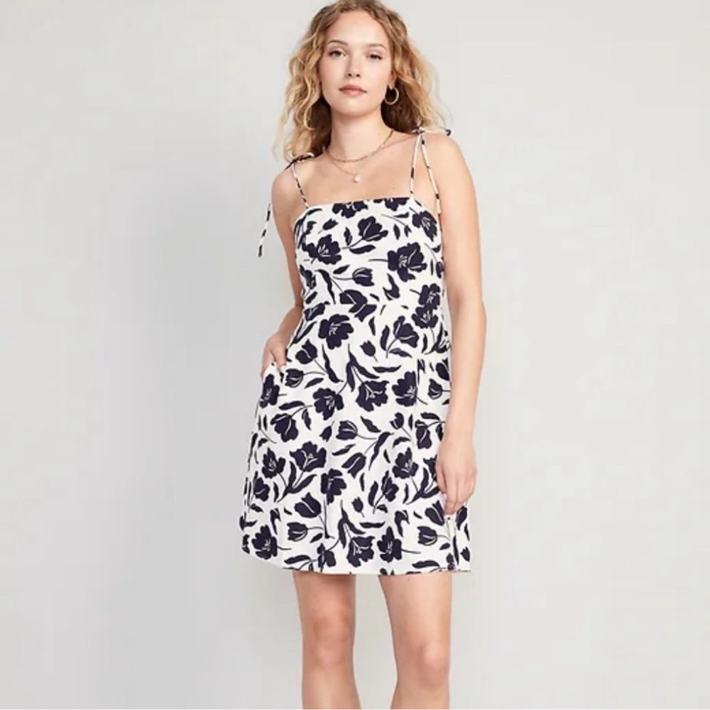 Floral Linen Blend Fit & Flare Dress